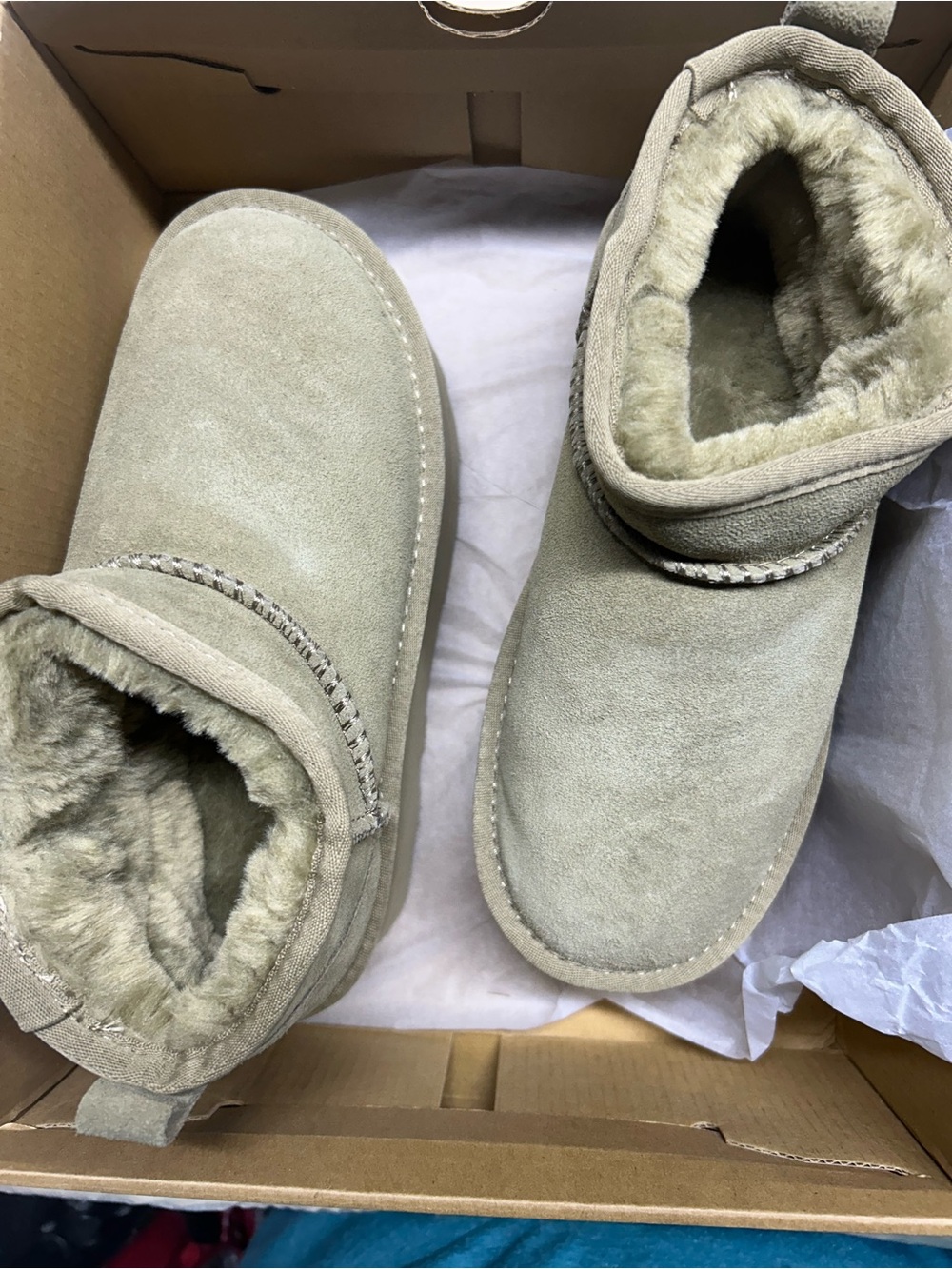NWOT Cozy Womens or Kids Plush-Lined Slip-On Boots in Light Taupe